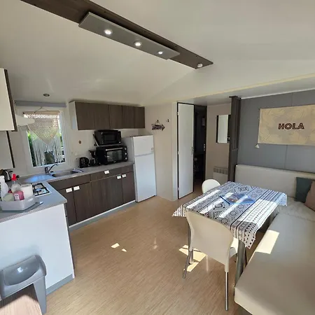 Vakantiepark Houlgate-420- Mobilhome Cosy 3 6 Personnes 5 Etoiles *